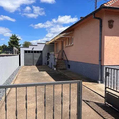 Maison 1 A 6 Personnes Avec Garage Et Cour Kaltenhouse Exterior photo