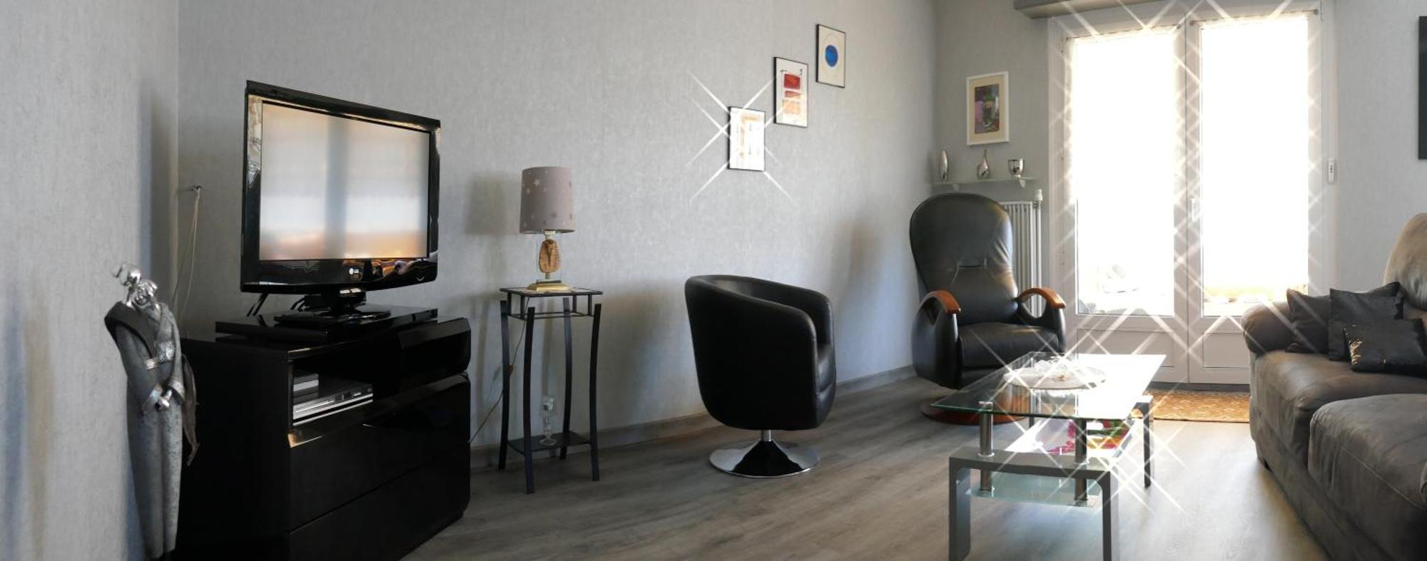 Maison 1 A 6 Personnes Avec Garage Et Cour *